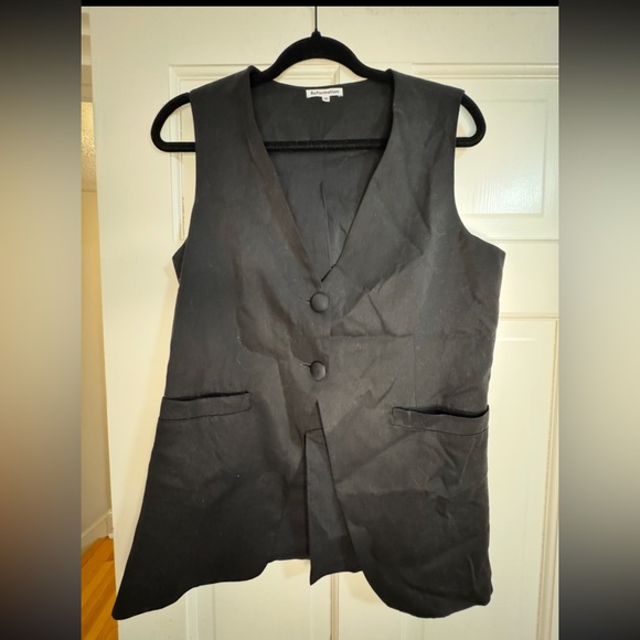 Reformation Casey Vest - Picture 4 of 6